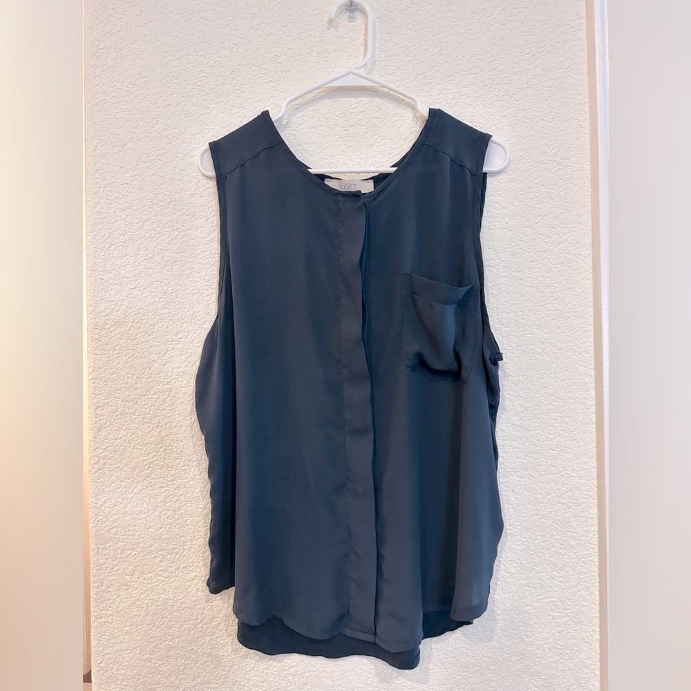 Ann Taylor LOFT XL mixed media navy sleeveless top